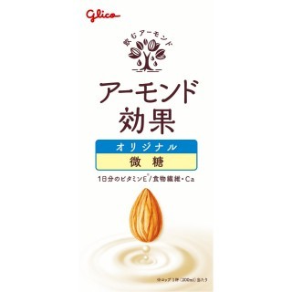 アーモンド効果 オリジナル微糖 1000ml 展開図